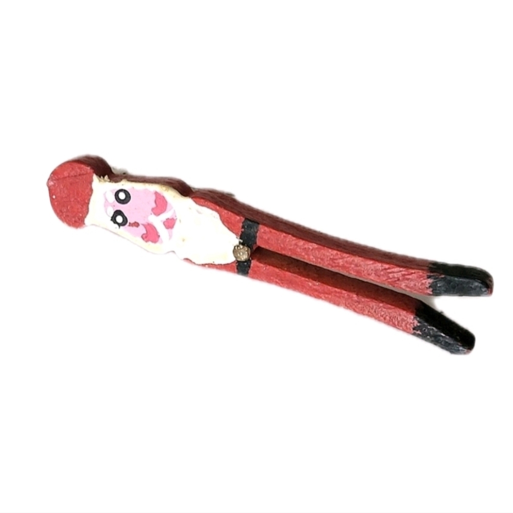 Vintage Santa Handpainted Wood Pin Brooch Stocking Stuffers